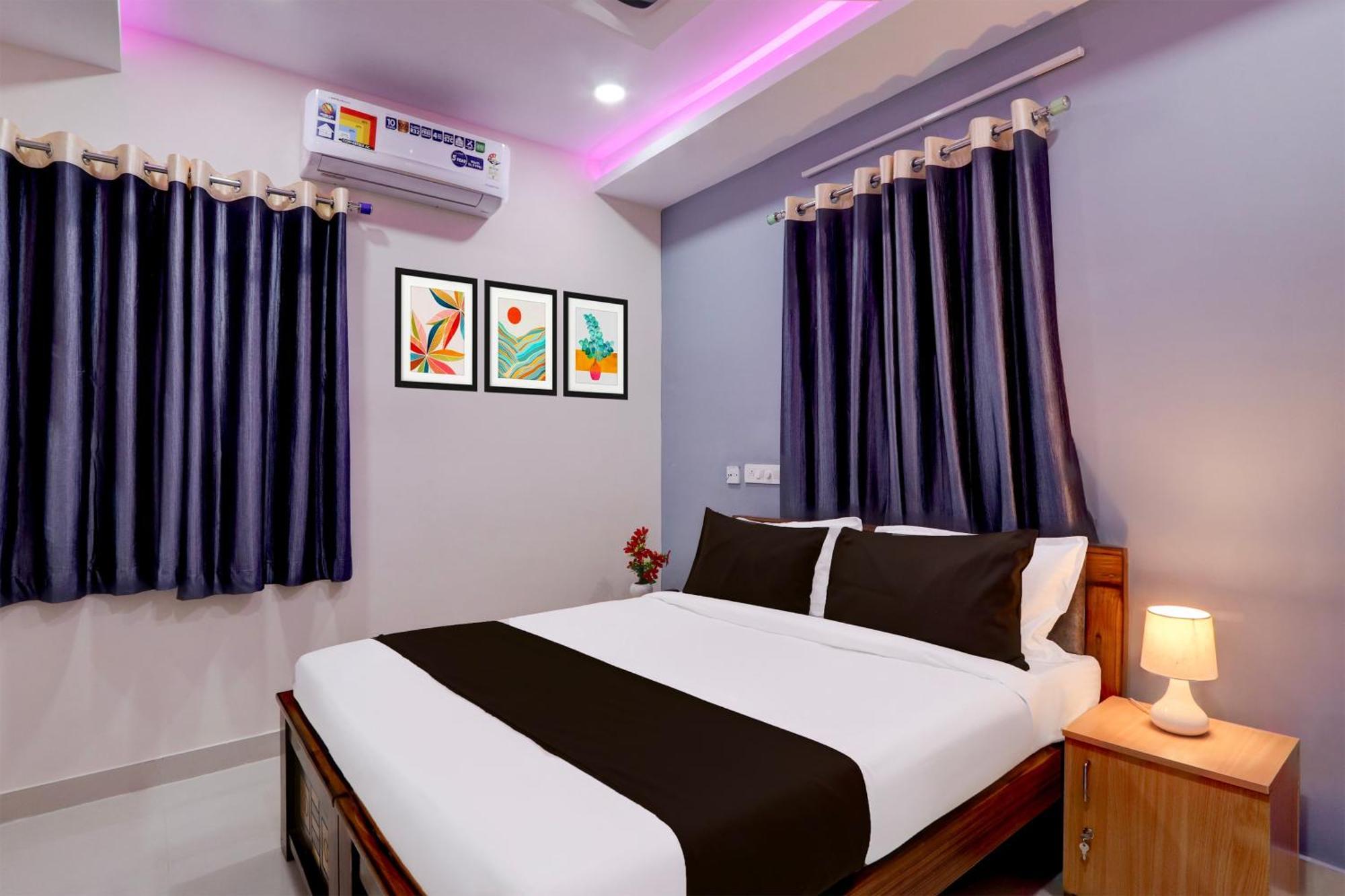 Super Townhouse Nanak Ram Guda Near Waverock Sez Haïdarabad Extérieur photo